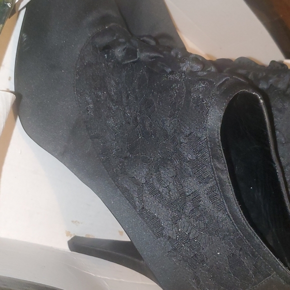 Moda Satin 👠 - Picture 4 of 5